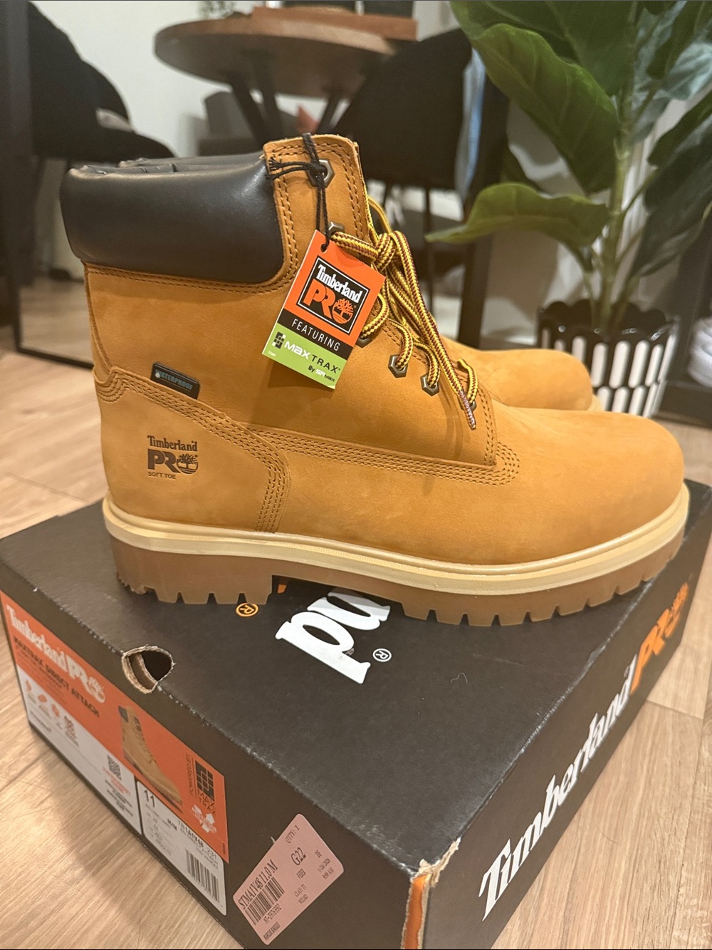 Timberland PRO Men's Wheat/Black Collar Work Boots